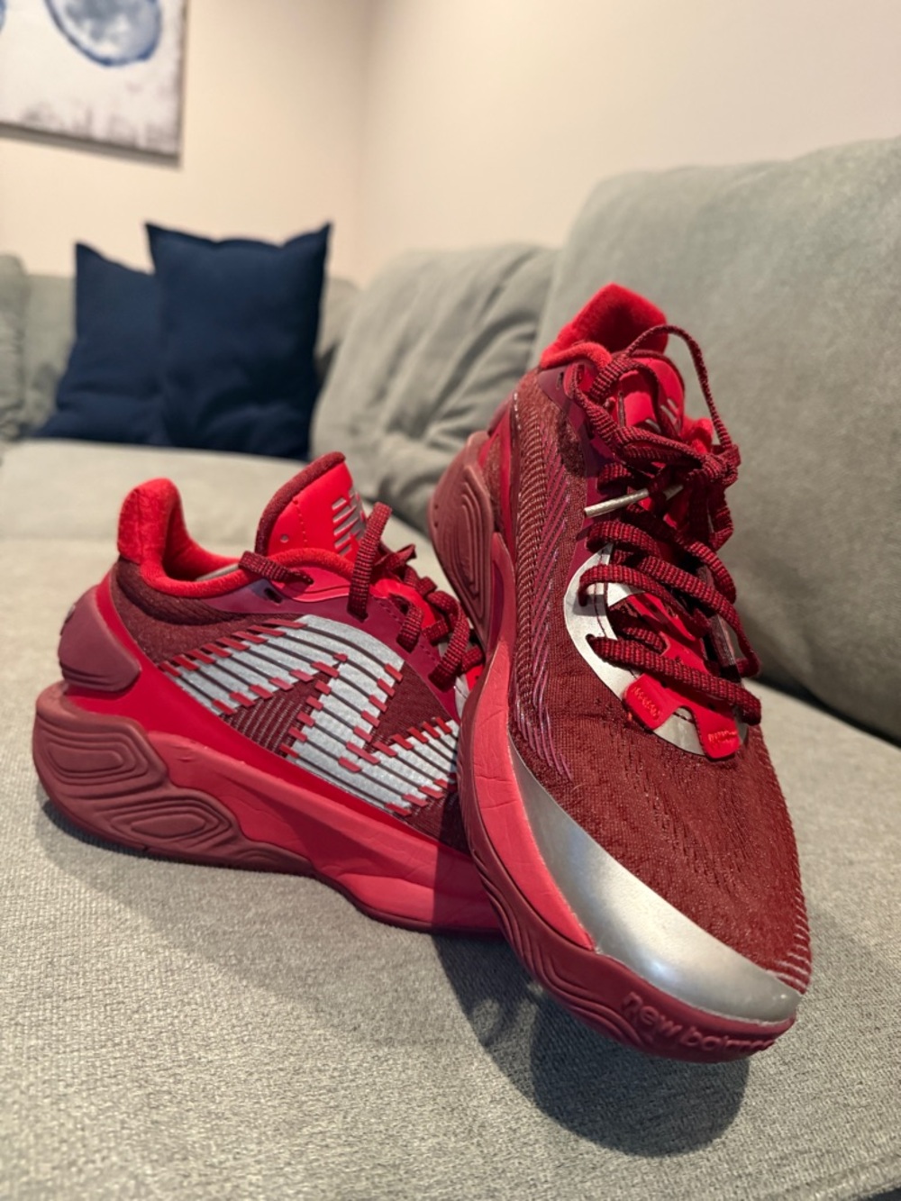 New Balance TWO WXY V5 Basketball Sneakers – Size 7 Men’s